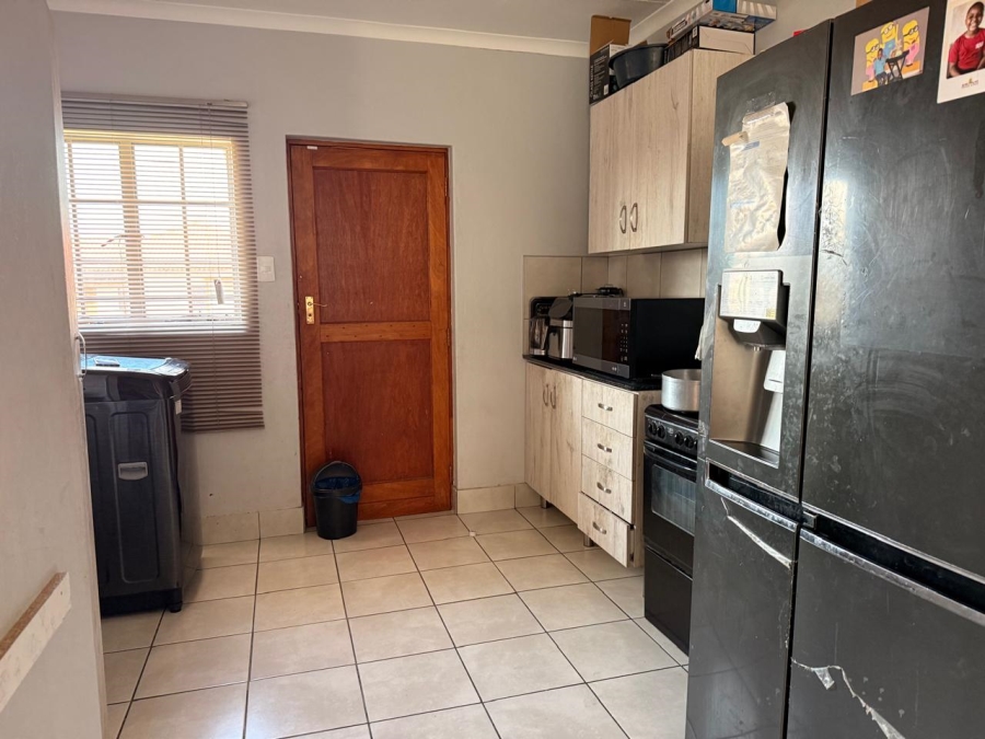3 Bedroom Property for Sale in Waterkloof East North West